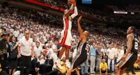 CBA变革：归化球员助力，末节双外援策略冲击联赛格局